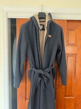 LL Bean Sherpa Lined Bathrobe Medium Hood & Belt